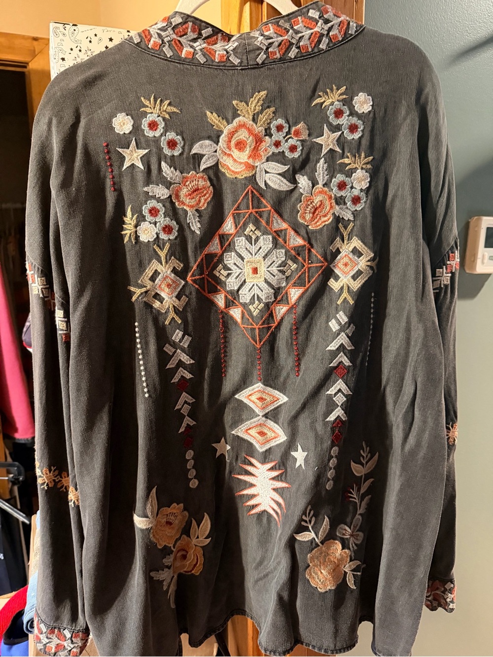 Embroidered Floral Geometric Black Cardigan